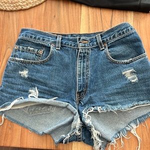 Levi’s 560 denim shorts